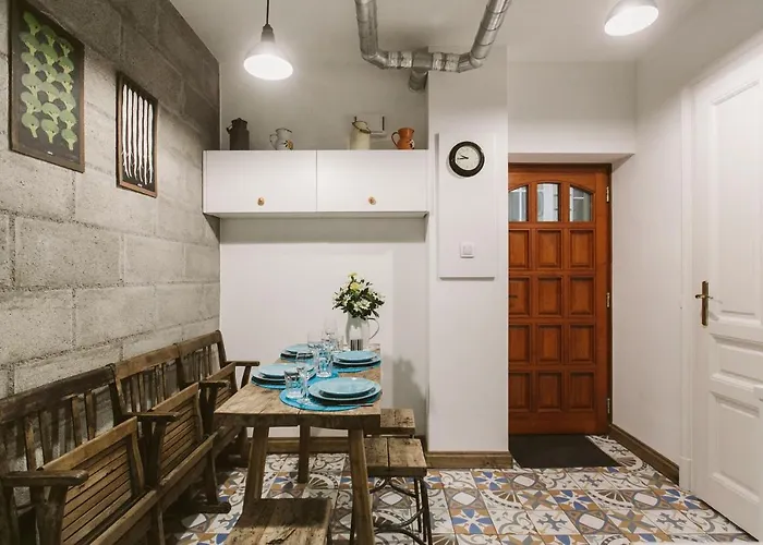 The Double Vintage & Handcrafted Appartement Budapest