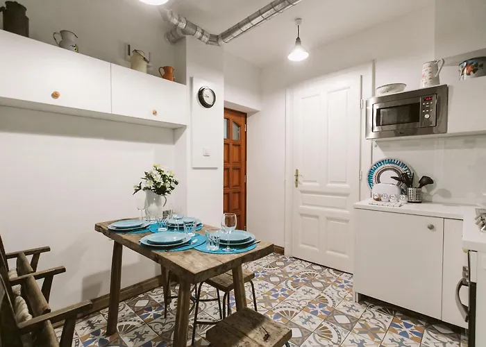 The Double Vintage & Handcrafted Apartament